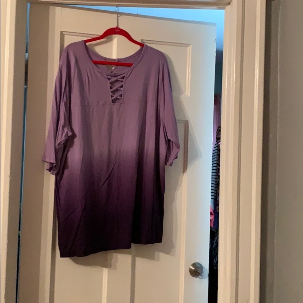 Catherine’s short sleeve purple ombré top